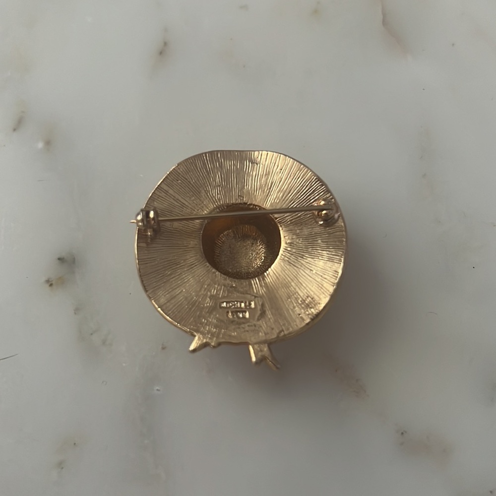 Michele Lynn Gold Tone Hat Brooch Pin Vintage - Picture 4 of 5